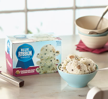 Blue Ribbon Classics Chocolate Chip Cookie Dough Ice Cream