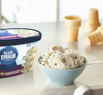 Blue Ribbon Classics Chocolate Chip Cookie Dough Ice Cream